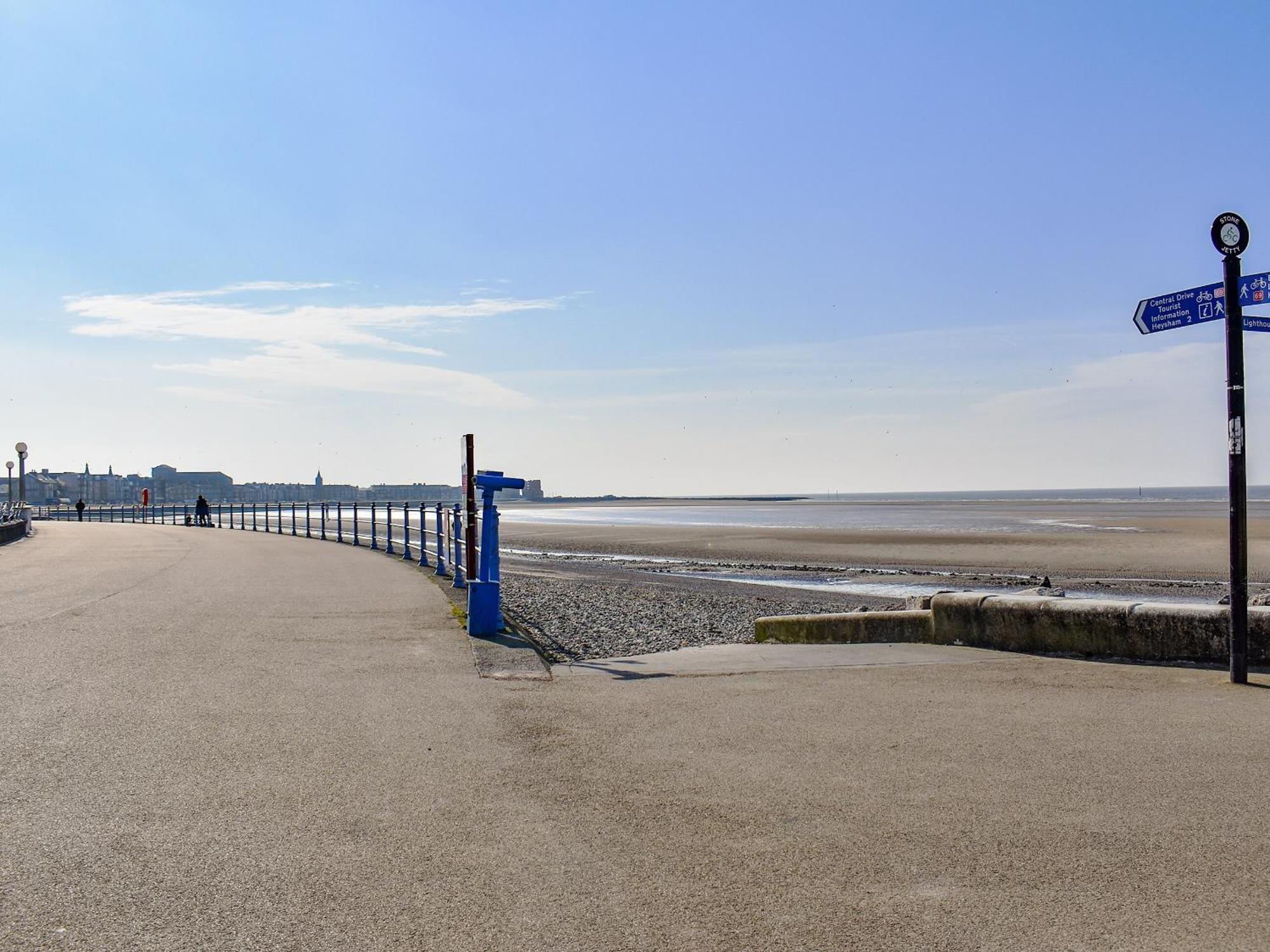 Blue Sands Morecambe Exteriör bild